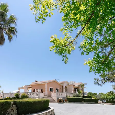 Kyparissos Long-stay Retreat In Paphos וילה *