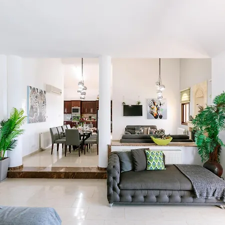 וילה Kyparissos Long-stay Retreat In Paphos *