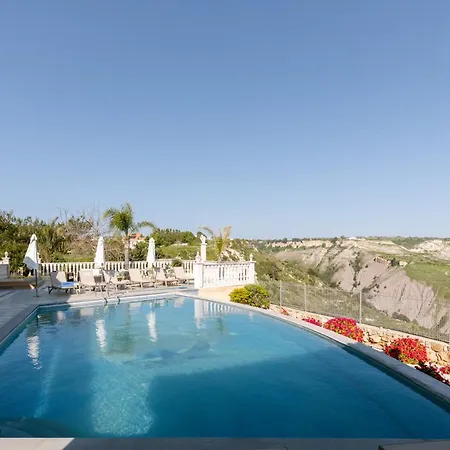 Kyparissos Long-stay Retreat In Paphos וילה *